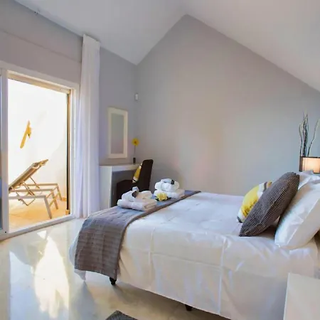 Apartment Beachfront Penthouse Marbella, Rio Real Playa *